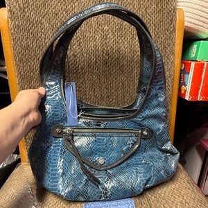 Brand new Vera Wang Simply Vera snakeskin hobo shoulder bag